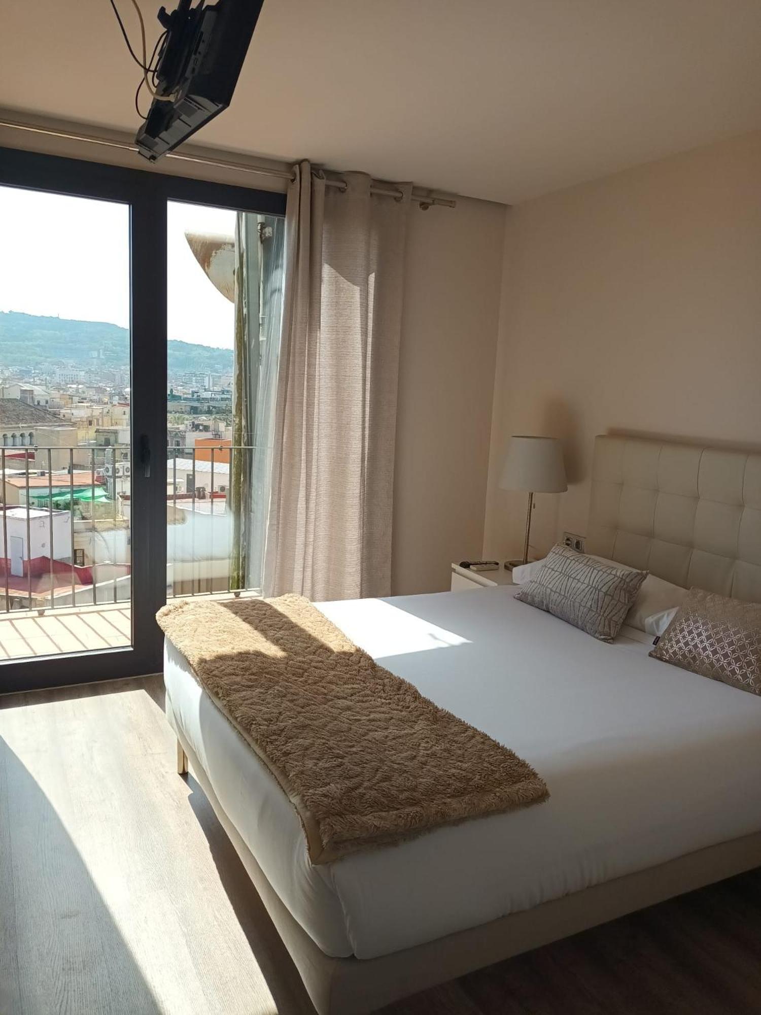 Hotel Monegal Barcelona Pokoj fotografie
